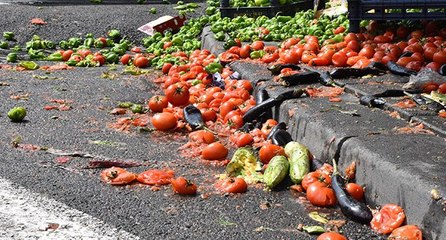 Pazarcılarla manavlar arasında meydan savaşı
