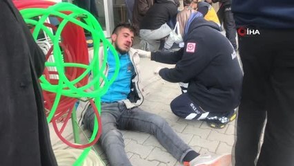 Evlenmek istediği kız verilmeyince hem kendini hem kızın dedesini silahla yaraladı