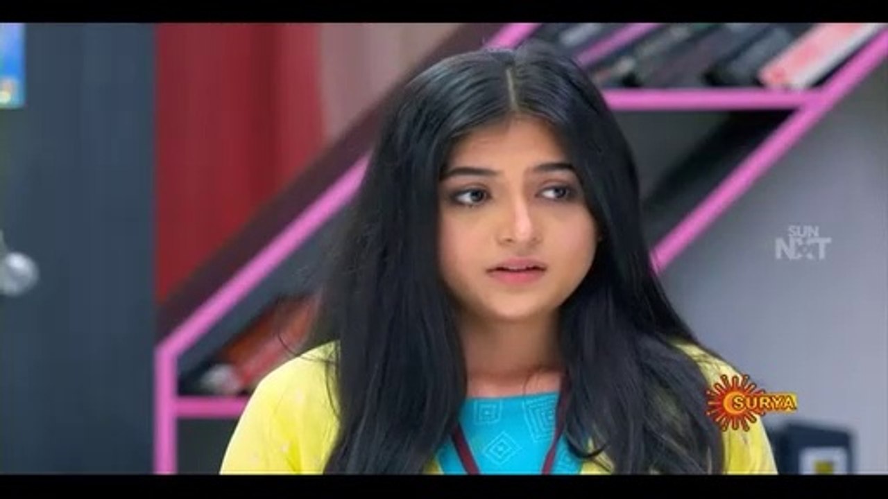 Naveen questioning Dhaya