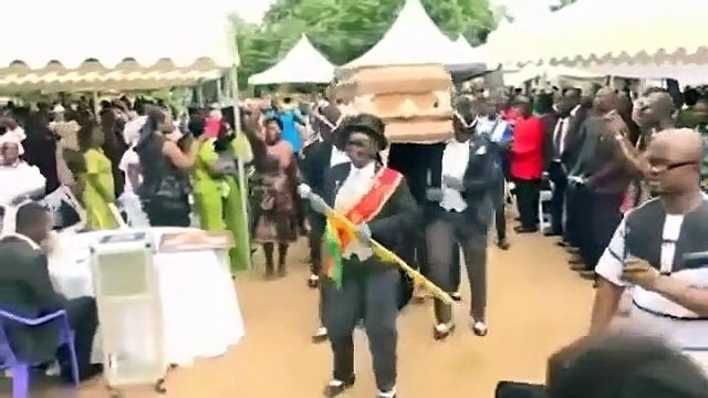 Coffin Dancing Meme TikTok Funny Viral 2021