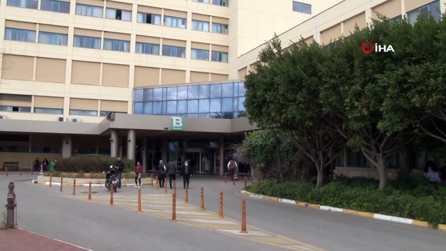 Korona Virüs Geçiren İki Doktordan Biri Çürümüş Soğan, Diğeri Yanık Lastik Kokusu Aldı