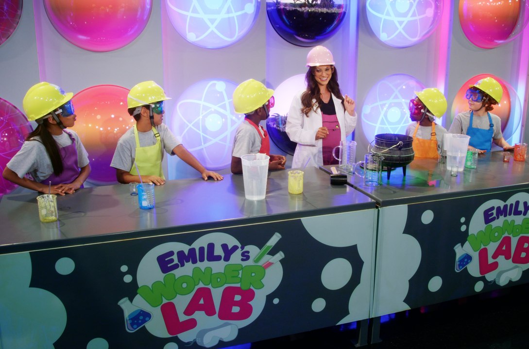 Emily Calandrelli is Inspiring a New Generation of Science and Space Enthusiasts
