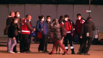 Türkiye’den Arakanlı Müslümanlara yardım uçağı havalandı