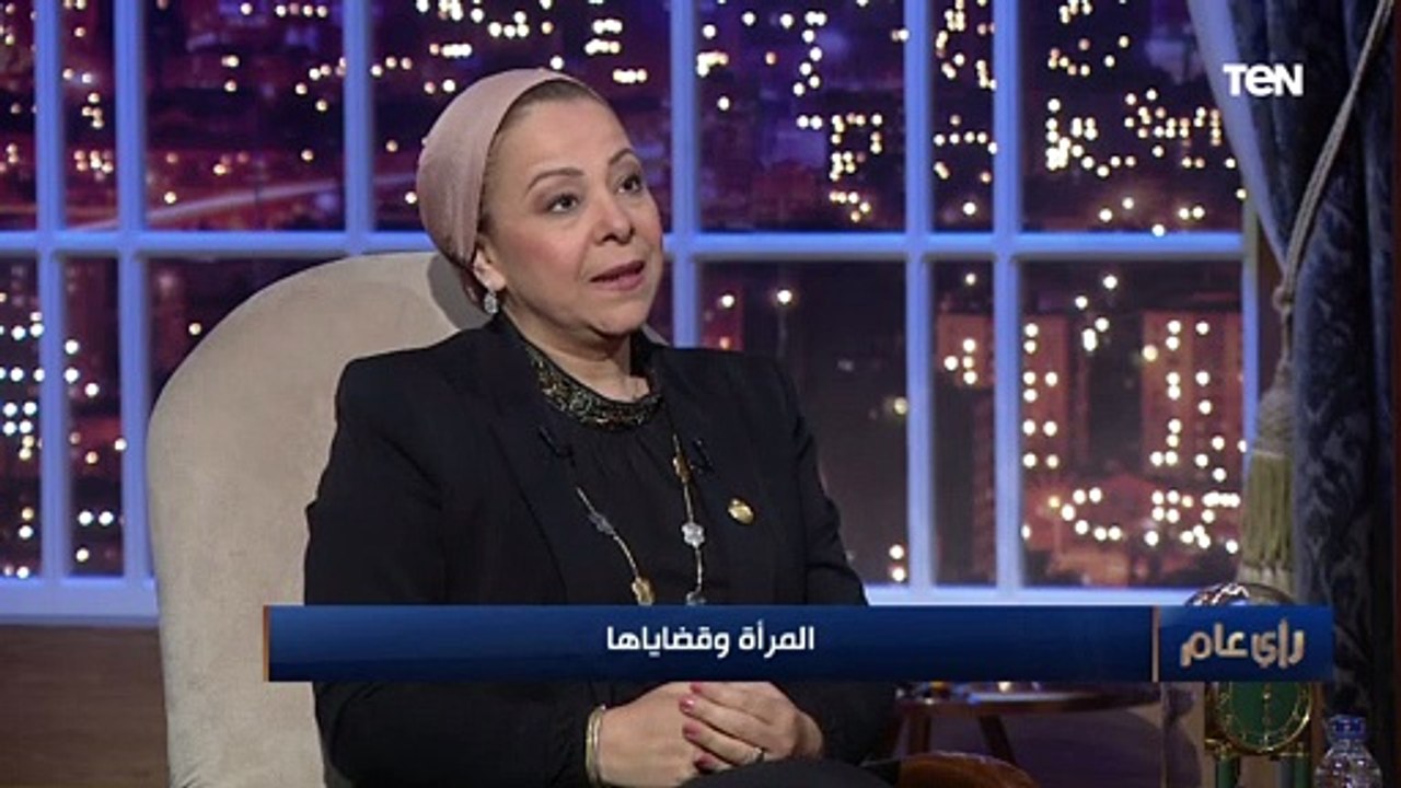 "أنا فاهمة ديني كويس". نهاد أبو القمصان ترد على الانتقادات التي وجهت لها بعد صلاتها على زوجها الراحل