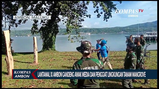 Jaga Pesisir Pantai Lantamal IX Ambon Tanam Mangrove