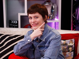 Nancy Drew Star on Playing Younger Versions of Amy Adams & Jessica Chastain