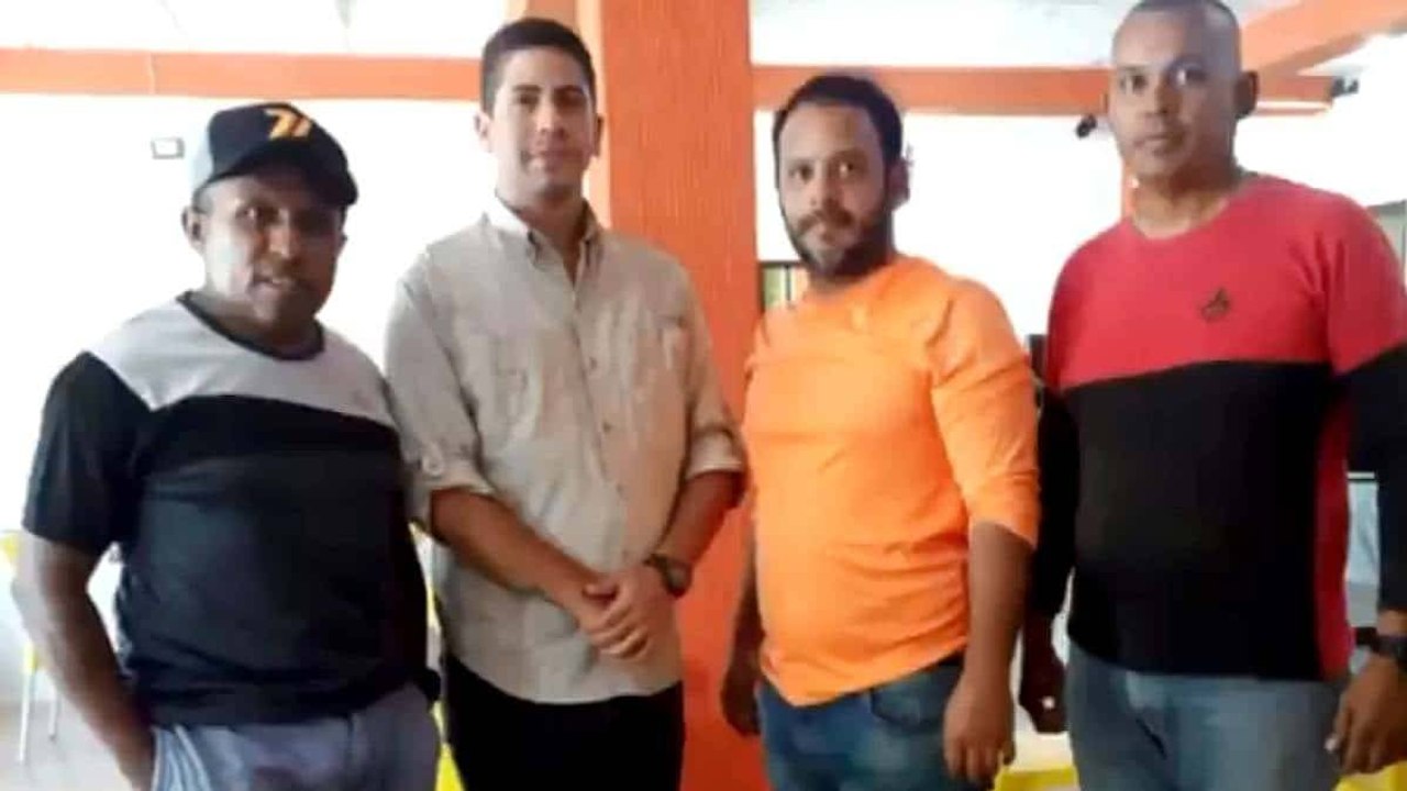Liberan a dos periodistas de NTN24 y dos activistas que habían sido retenidos en  Venezuela
