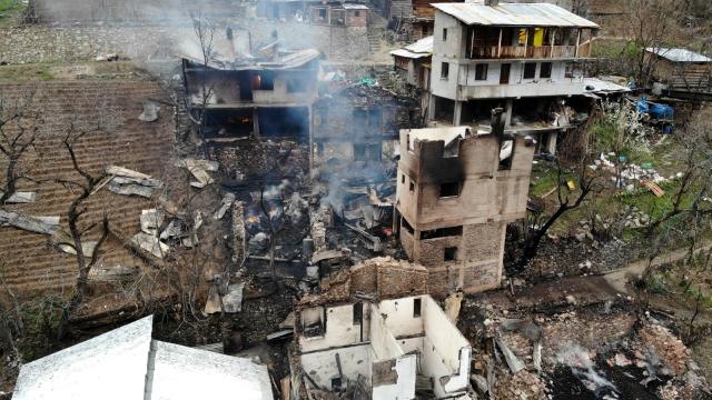 Artvin'de yangının boyutu gün ağarınca ortaya çıktı