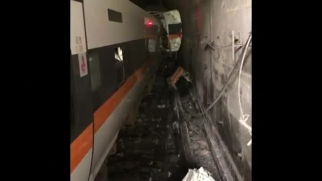 Un accidente de tren deja al menos 36 muertos en Taiwán