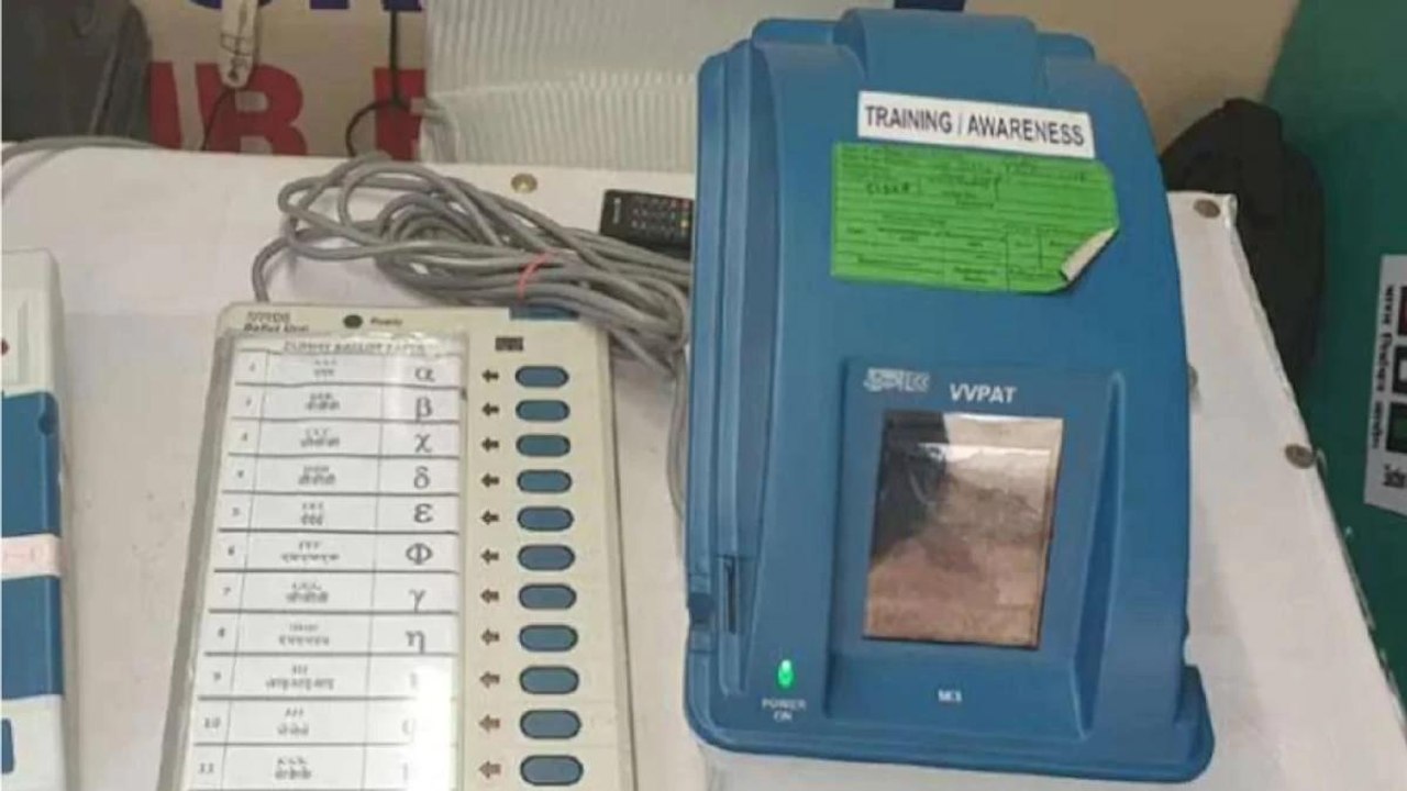 Action on EVM seizure in Assam, 4 EC Officers suspended