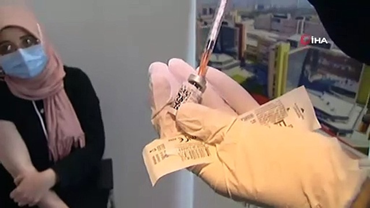 Türkiye’de Biontech aşılaması başladı