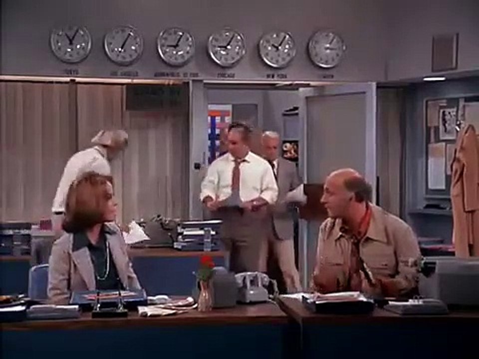 Mary Tyler Moore S05E04 Lou and That Woman