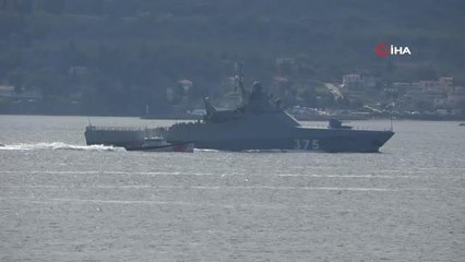 Rus savaş gemisi 'Dmitry Rogachev' Çanakkale Boğazı'ndan geçti