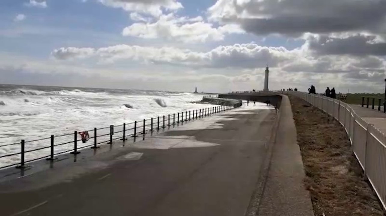 Big waves at Seaburn