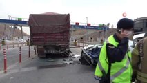 Son dakika haberi... Kuzey Marmara otoyolunda otomobil kamyona arkadan çarptı: 1 ölü