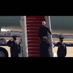 Something Gonna Happend Wait For The End