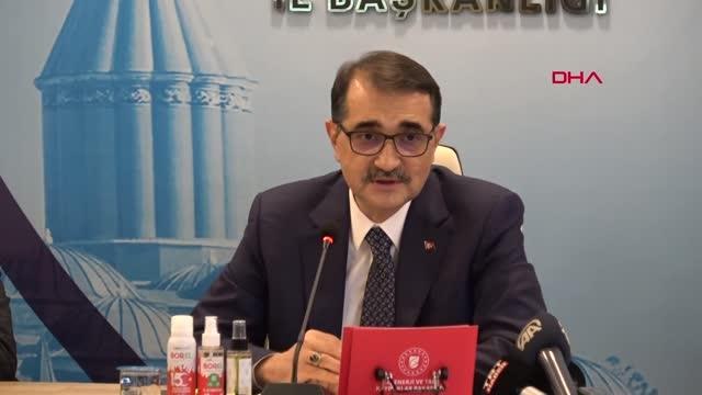 KONYA Bakan Dönmez: Dünyanın en büyük güneş santrali, enerji üretimine başladı