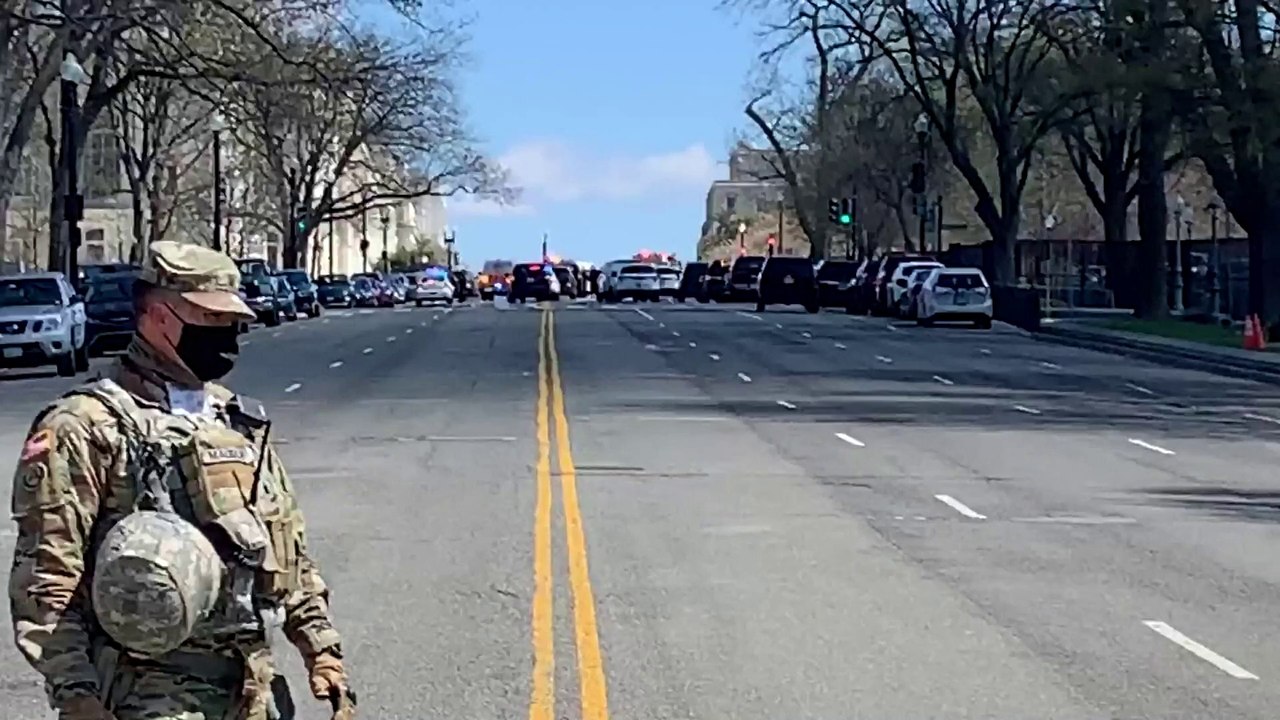 États-Unis: Deux policiers blessés près du Capitole, le bâtiment bouclé