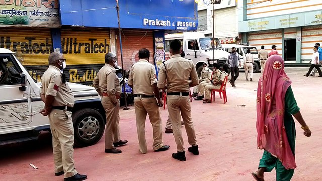 रंग पंचमी को लेकर पुख्ता रही सुरक्षा व्यवस्था, प्रमुख स्थानों पर तैनात रही पुलिस