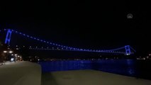 Fatih Sultan Mehmet Köprüsü otizme dikkati çekmek için ışıklandırıldı