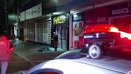 Rapaz morre após acidente de trânsito na Rua Juscelino Kubistchek