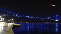 Fatih Sultan Mehmet Köprüsü 'Dünya Otizm Farkındalık' gününe dikkat çekmek için maviye büründü