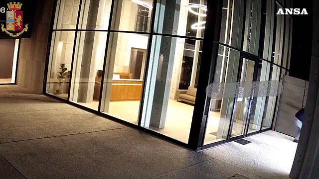 Milano, presa lintera banda di ladri acrobati che rubo in casa di Diletta Leotta