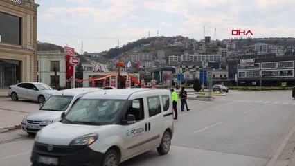 SAKARYA Arkadaşlarının düğününe gitmek isterken polise yakalandılar