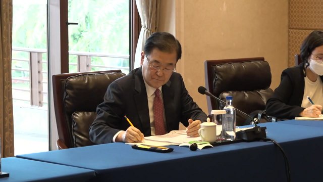 정의용 중국, 한반도 평화 위한 적극적 역할 약속 / YTN