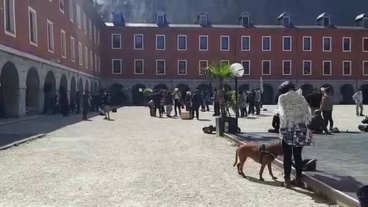 Un petit concert en plein air, au Carré Curial ce samedi matin à Chambéry