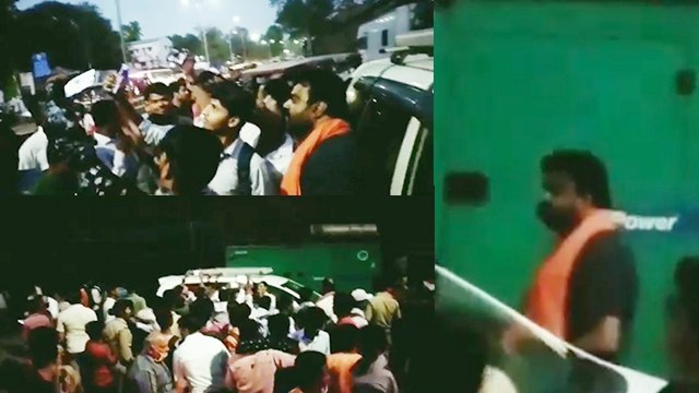 खेसारी लाल-आम्रपाली दुबे की फ़िल्म के डायरेक्टर को लोगो ने घेर लिया,देखिये क्या हुआ फिर