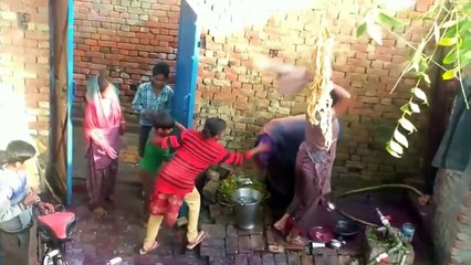 गाँव का होली मर पटका पटकी होली है होली है होली है ♥️♥️