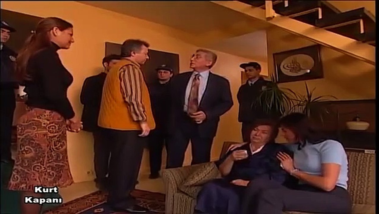Kurt Kapanı 6. Bölüm - Ne Hasta Bekler Sabahı, Ne Taze Ölüyü Mezar