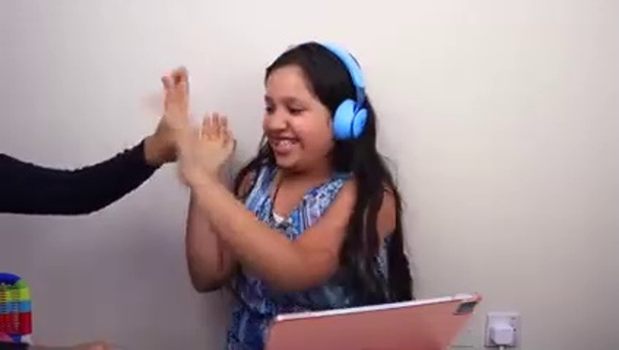 شفا لعبت أمونج أس مع أخواتها أول مرة _ among us