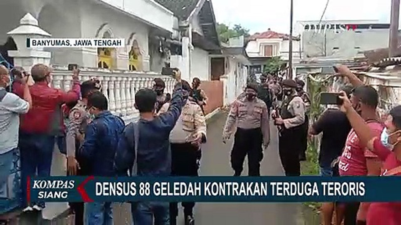 Rumah Jual Obat Herbal Terduga Teroris di Banyumas Digeledah Densus 88