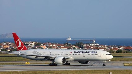 Teknik arıza yaşayan THY uçağı İstanbul'a geri döndü