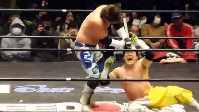 Yuko Miyamoto vs. Toru Sugiura (c)