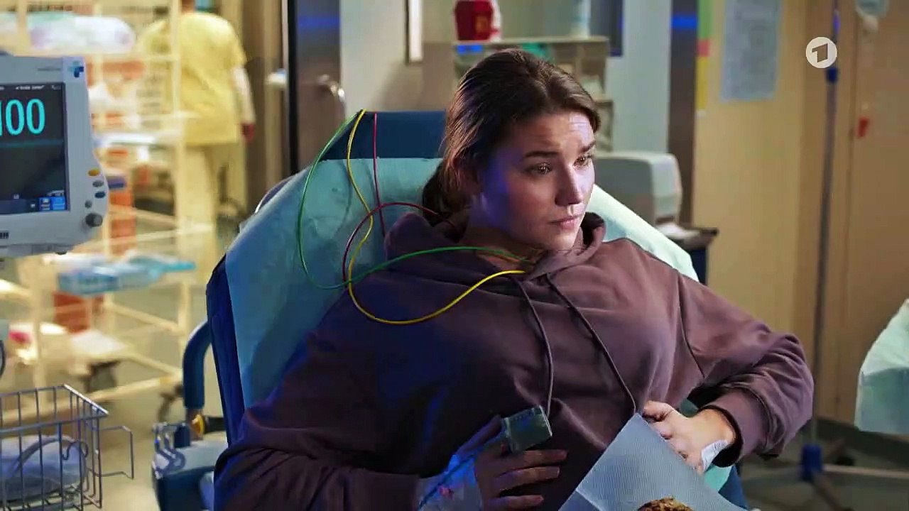 Plötzlich Mama (14) - In aller Freundschaft – Die Krankenschwestern