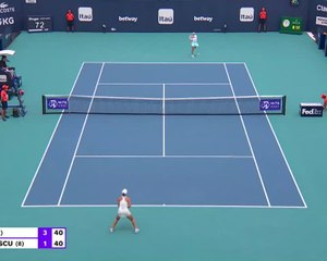 Miami - Barty remporte le titre de Miami après l'abandon d'Andreescu