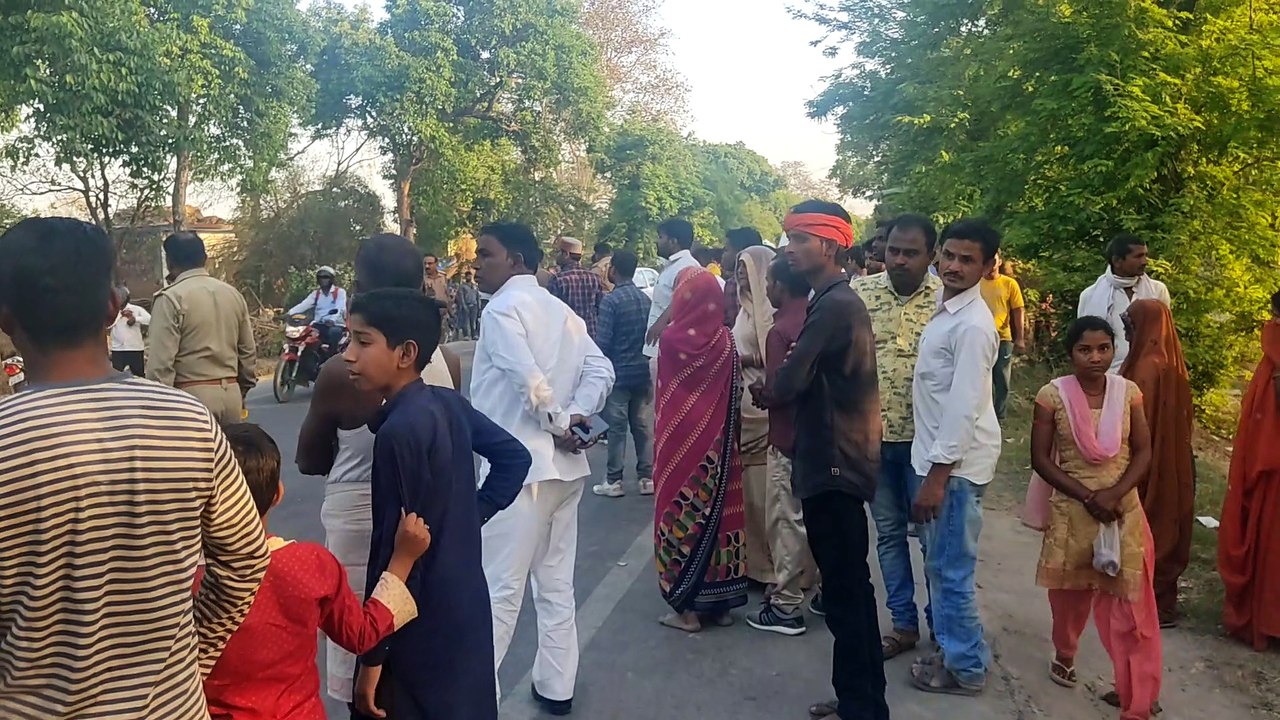 अयोध्या: सड़क दुर्घटना में साइकिल सवार की मौत,...