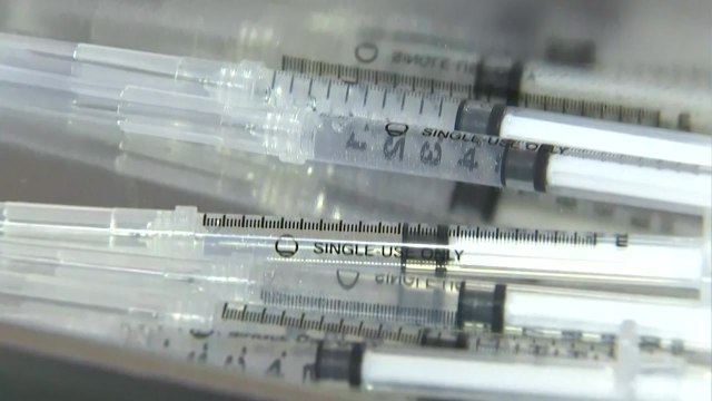 4차 유행 '경고등'...백신 접종 속도낸다 / YTN