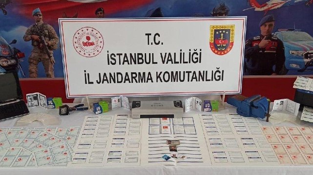 Teröristlere sahte nüfus cüzdanı hazırlayan şüpheli yakayı ele verdi