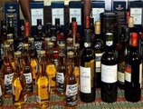 18 क्वार्टर देसी शराब के साथ एक आरोपी को पकड़ा
