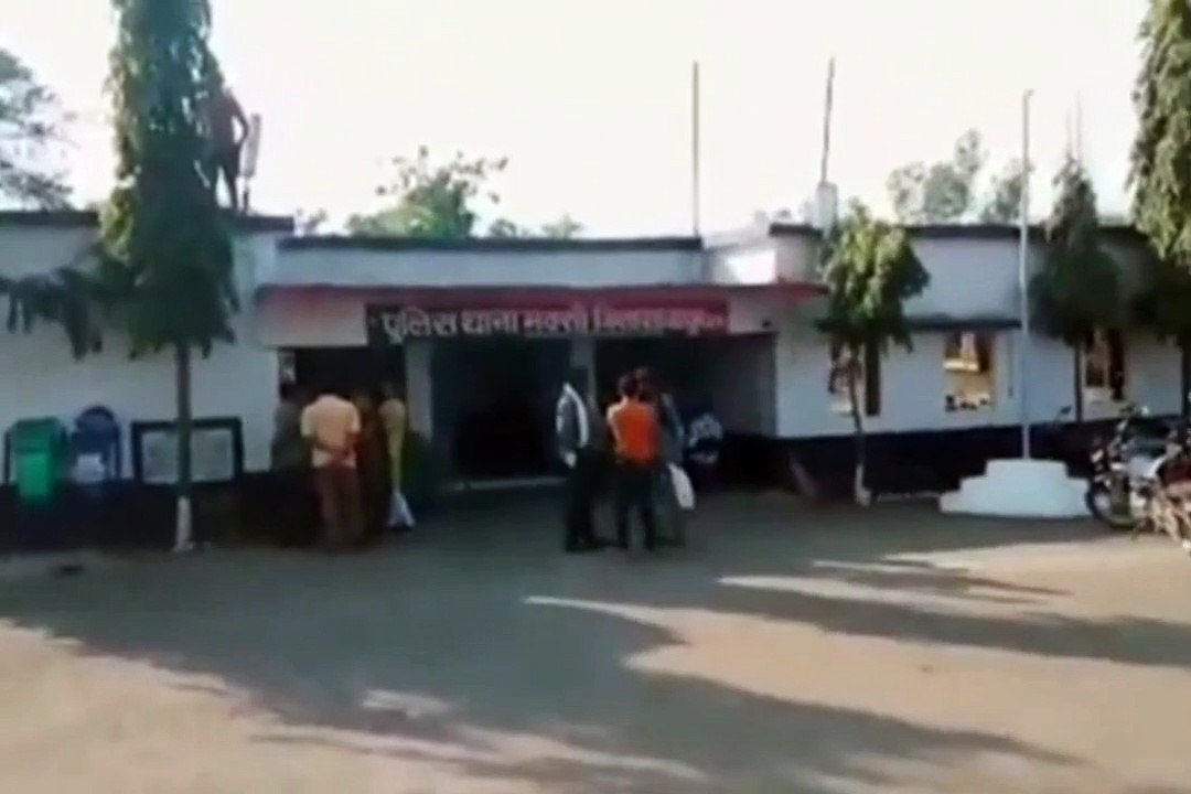 सट्टा अंक लिखते एक को पकड़ा, रुपए मिले सिर्फ डेढ़ सौ