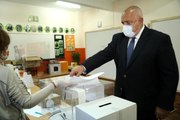 - Bulgaristan genel seçimler için sandık başında- Türklerin hedefi üçüncü siyasi güç konumuna yükselmek