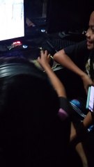 Mga adik sa video game guys HAHAHAHA