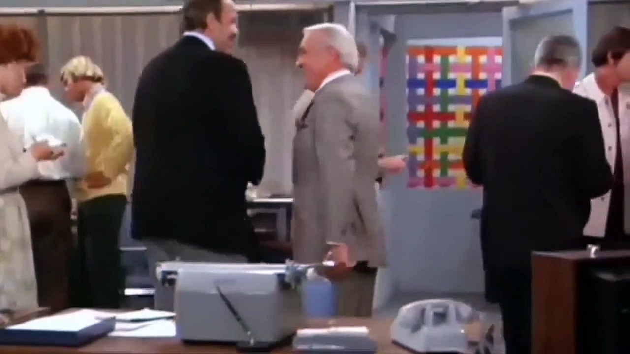 Mary Tyler Moore S05E01 Will Mary Richards Go To Jail