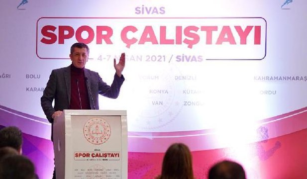 Son dakika gündem: Bakan Selçuk Sivas'ta Milli Eğitim Müdürleriyle buluştu