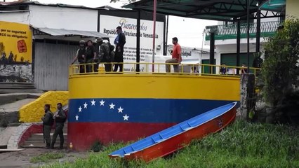 "No eran guerrilleros", refugiados en Colombia denuncian ejecuciones de civiles en Venezuela