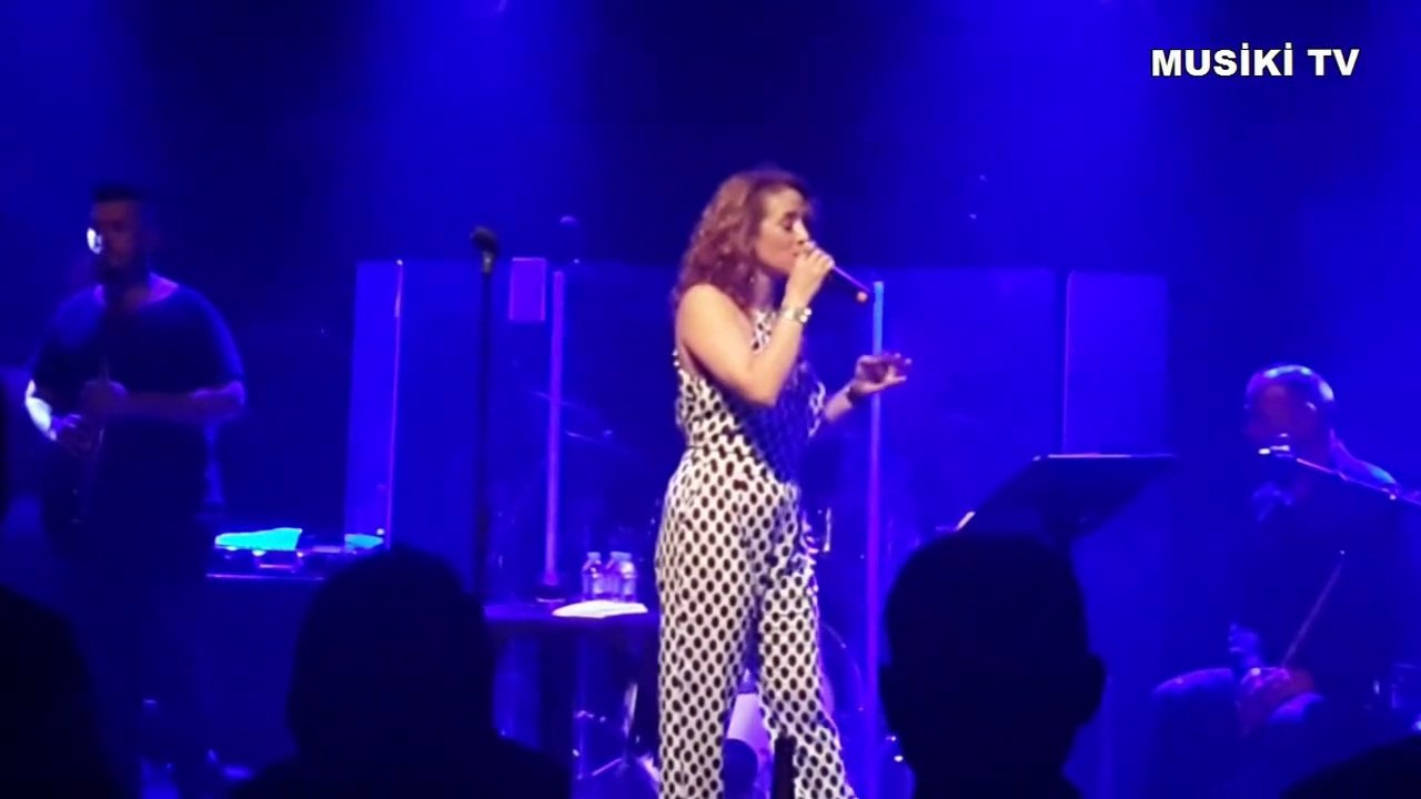 İNCİ MERCAN - Ben Senin Kulun muyum (Müslüm Gürses cover) - Konser - Jolly Joker Antalya